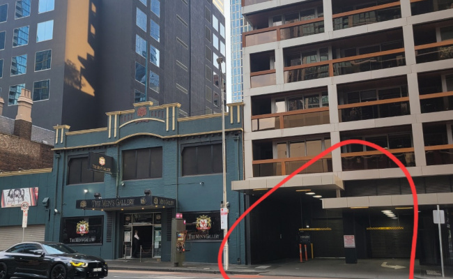 Car-Park-rose-lane-melbourne-victoria,-110107,-552952_1790661325.4756.jpg