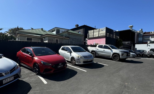 Car-Park-sandgate-road-albion-queensland,-109363,-546666_1787786697.3766.png