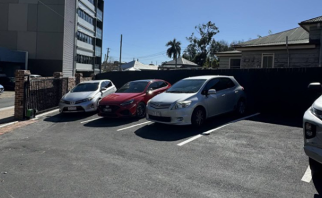 Car-Park-sandgate-road-albion-queensland,-109363,-546768_1787814864.8432.png