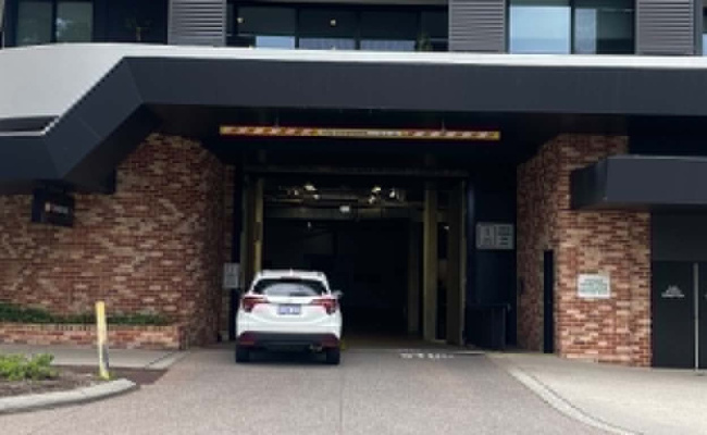 Car-Park-shenton-road-claremont-western-australia,-108685,-539650_1784534537.7679.jpg