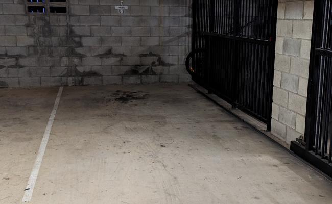Car-Park-sherwood-road-toowong-queensland,-89084,-407922_1698907363.3325.jpg