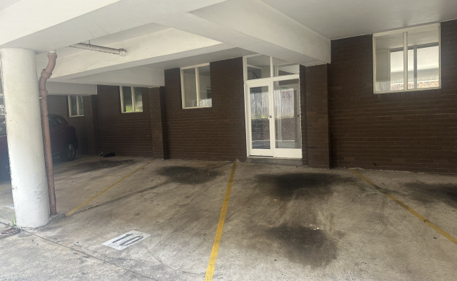 Car-Park-simpson-street-bondi-beach-new-south-wales,-99363,-479301_1739939700.9632.jpeg