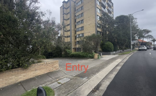 Car-Park-spit-road-mosman-new-south-wales,-109354,-546531_1787709659.0327.jpg