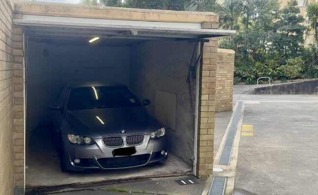 Car-Park-spit-road-mosman-new-south-wales,-109354,-546664_1787782775.6122.jpg