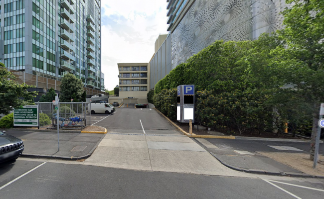 Car-Park-st-kilda-road-melbourne,-47982,-431980_1711819921.9936.png