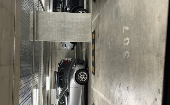 Car-Park-st-kilda-road-melbourne-victoria,-110203,-554237_1791182889.1467.jpg