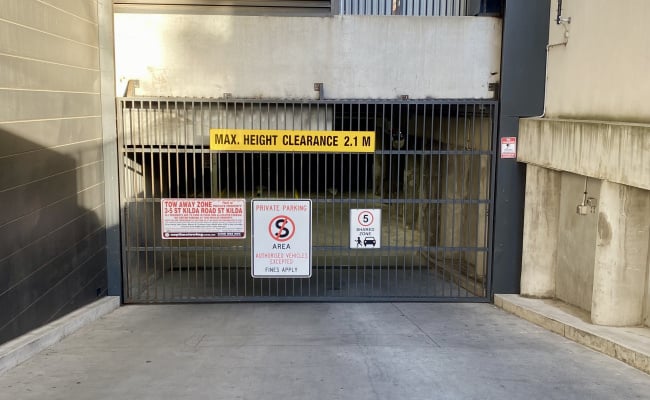 Car-Park-st-kilda-road-st-kilda-victoria,-97988,-469602_1733908068.2044.jpg