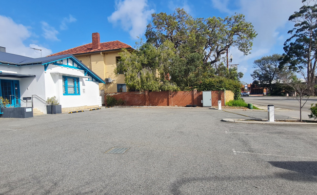 Car-Park-stirling-highway-nedlands-western-australia,-98421,-471474_1735996495.1395.jpg