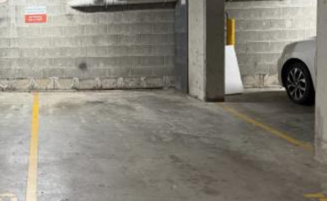 Car-Park-strathallen-avenue-northbridge-new-south-wales,-110156,-553584_1790836239.5988.png