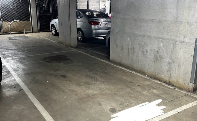 Car-Park-swanston-street-carlton-victoria,-102421,-499619_1755212557.8026.JPG
