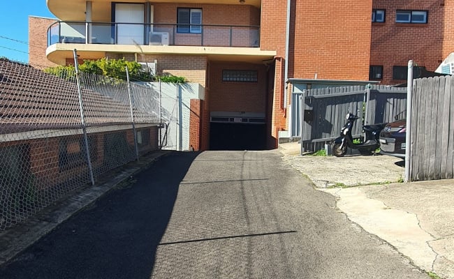 Car-Park-sydney-road-balgowlah-new-south-wales,-94641,-446341_1719555620.9337.jpg