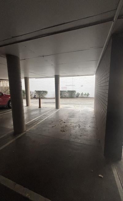 Car-Park-the-avenue-windsor-victoria,-109450,-546890_1787879366.0198.jpg