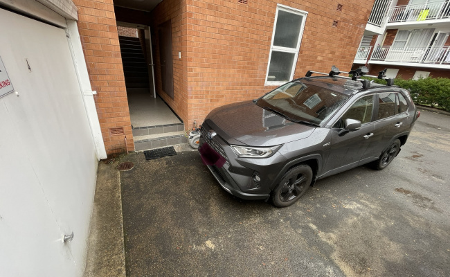 Car-Park-the-esplanade-mosman-new-south-wales,-81725,-364014_1675044971.9181.jpg
