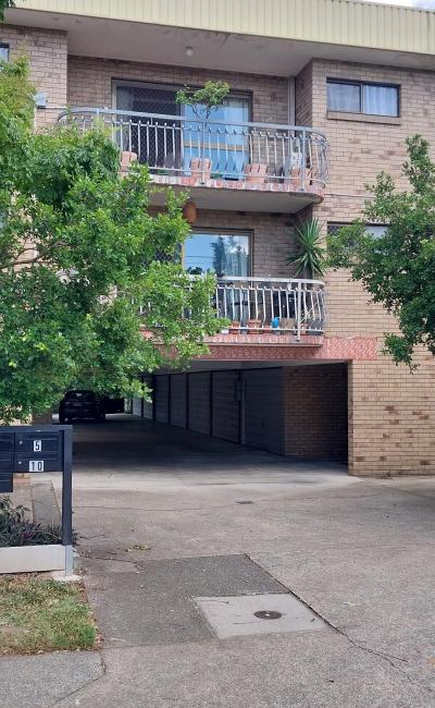 Car-Park-thistle-street-gordon-park-queensland,-72341,-481047_1741054087.3272.jpg