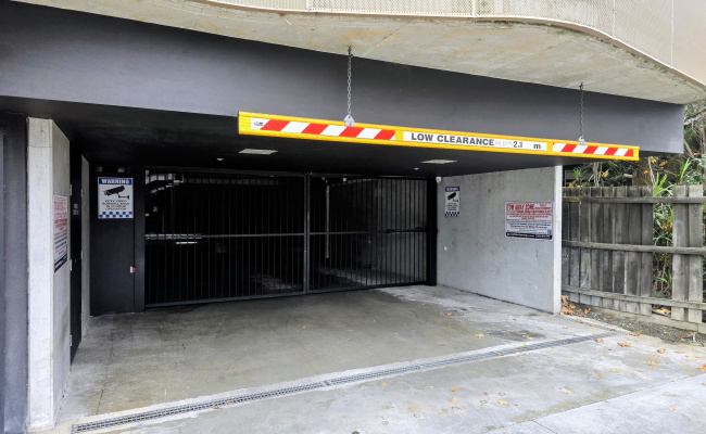 Car-Park-toorak-road-hawthorn-east-victoria,-155666,-777259_1781583692.6649.jpg
