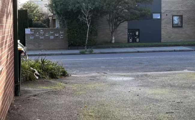 Car-Park-upton-road-windsor-victoria,-109656,-548209_1788483345.6469.png