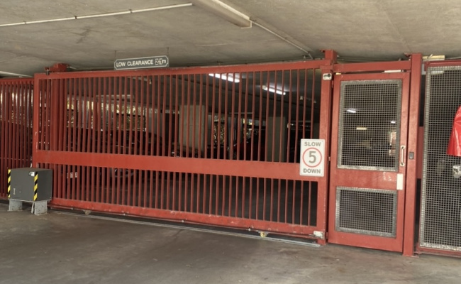 Car-Park-vernon-terrace-teneriffe-queensland,-131020,-504555_1694915524.5498.jpeg