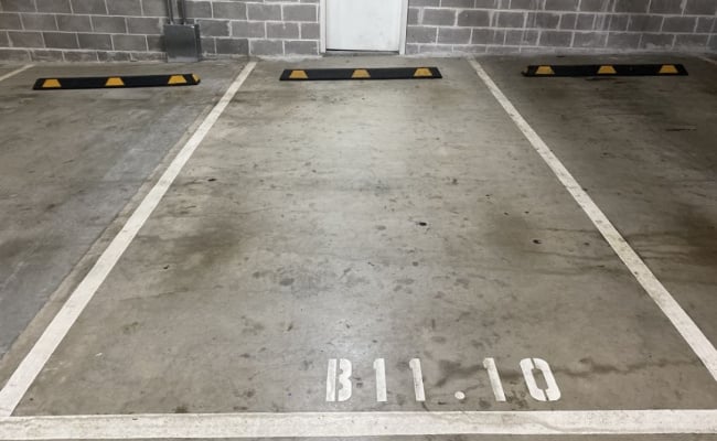 Car-Park-verona-drive-wentworth-point-new-south-wales,-109053,-542726_1785842016.9294.jpg