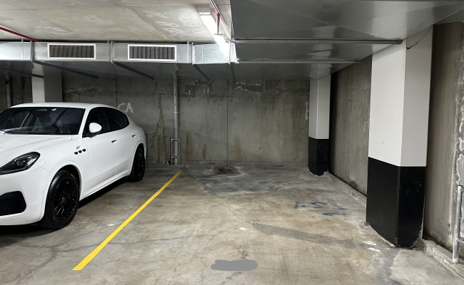 Car-Park-walker-street-rhodes-new-south-wales,-157912,-813484_1792058797.1338.jpg