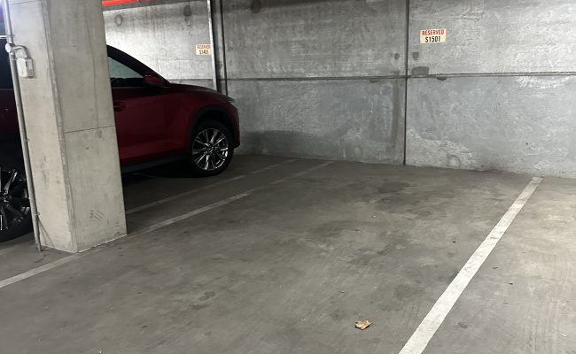 Car-Park-waterview-walk-docklands-victoria,-110224,-554327_1791201240.4635.jpg