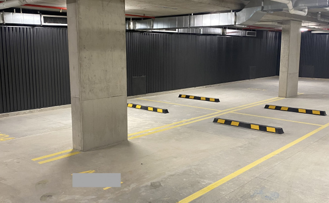 Car-Park-wellington-street-bondi-beach-new-south-wales,-100523,-486629_1745297885.0108.jpg