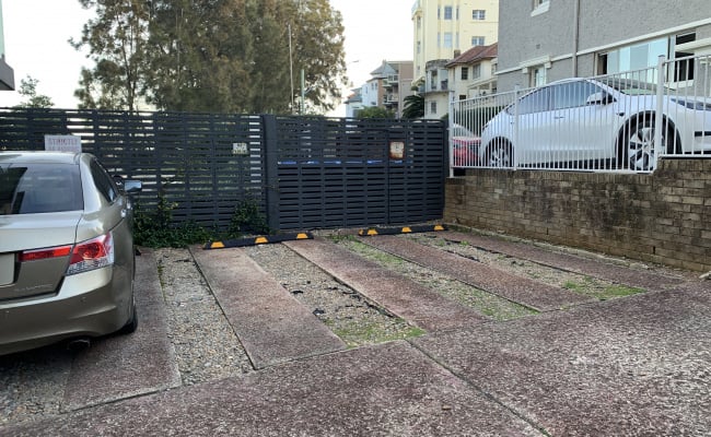 Car-Park-west-esplanade-manly-new-south-wales,-103930,-508575_1762045086.0467.jpeg