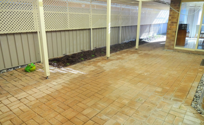 Car-Park-wickham-crescent-oakden-south-australia,-156813,-793086_1787018047.1224.JPG