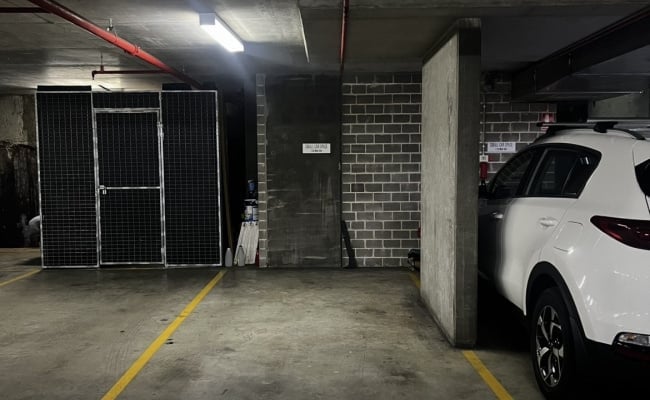 Car-Park-william-street-woolloomooloo-new-south-wales,-107544,-531045_1778576749.3974.jpg