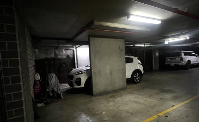 Car-Park-william-street-woolloomooloo-new-south-wales,-107544,-531045_1778576772.317.jpg