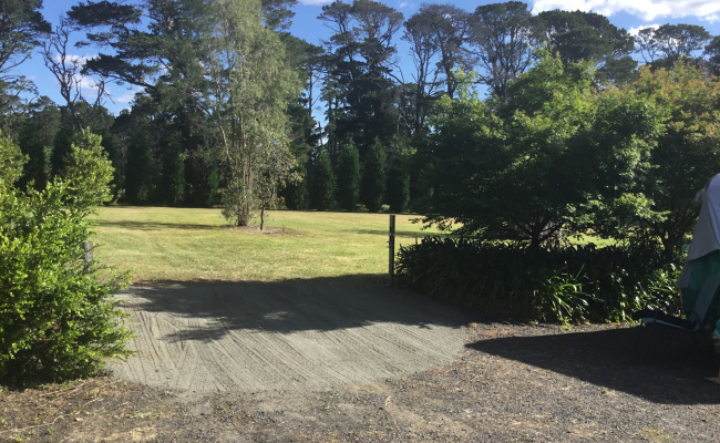 Car-Park-wisemans-ferry-road-somersby-new-south-wales,-107337,-258359_1602224201.2636.jpeg